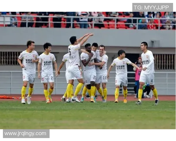 成都足球队总决赛精彩表现分析团队协作的重要性与未来展望 成都足球队总决赛精彩表现分析团队协作的重要性与未来展望